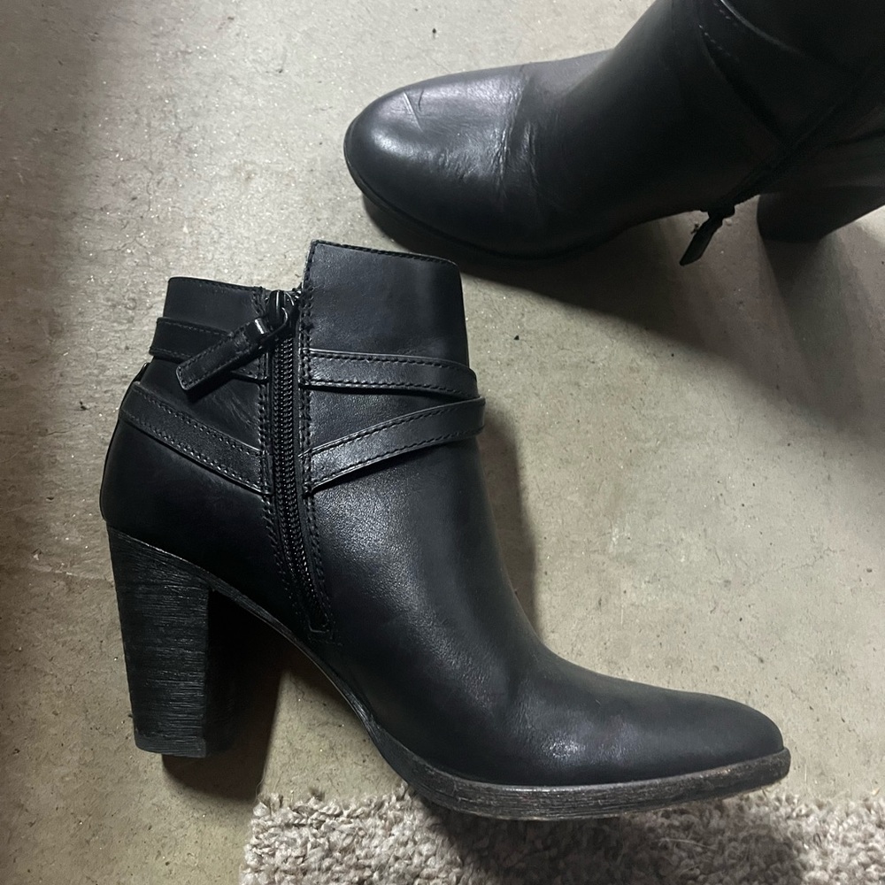 Cole Haan Black Leather Ankle Booties